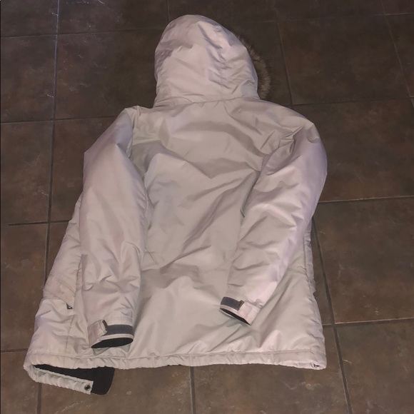 WINTER COAT - Picture 6 of 7